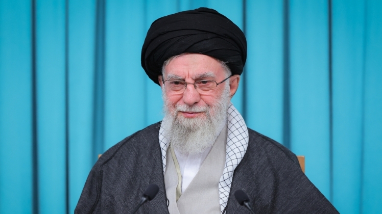 شهادت پاداش مجاهدت است؛ چه در دفاع ۸ ساله، چه در نبرد قهرمانانه ۱۲ روزه