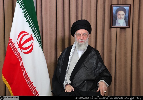ملت ایران در مقابل صلح تحمیلی خواهد ایستاد