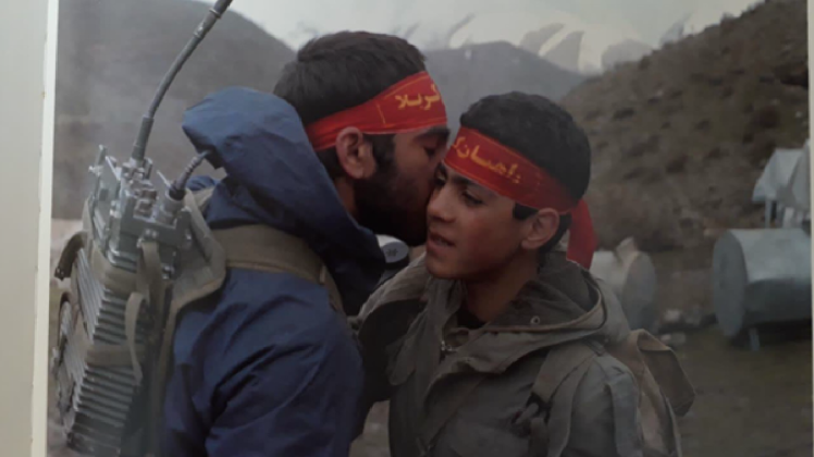 عکاسی که ۸ سال جنگ را برای تاریخ قاب گرفت