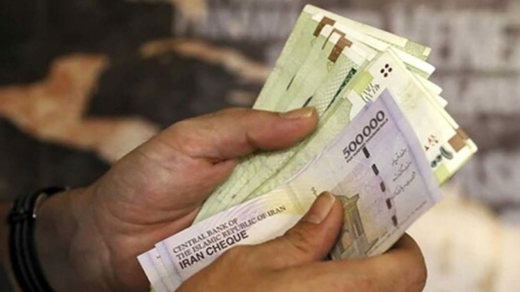 حقوق کارمندان در سال آینده ۲۱ تا ۴۳ درصد افزایش پیدا می‌کند